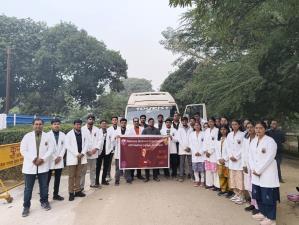 इसमें राष्ट्रीय स्वयं सेवक संघ (RSS) प्रमुख मोहन भागवत जी और मुख्यमंत्री श्री योगी आदित्यनाथ जी महाराज शामिल होंगे।  आज प्रातः 6 बजे  बी.आर.डी. मेडिकल कॉलेज के  25 विद्यार्थी  "जियो गीता" कार्यक्रम  में  सहभाग लेने के लिए लखनऊ  रवाना हुए।
प्रधानाचार्य  महोदय  ने सभी विद्यार्थियों को आशीर्वाद तथा यात्रा के लिए  शुभकामनाएं देते हुए बस को रवाना किया